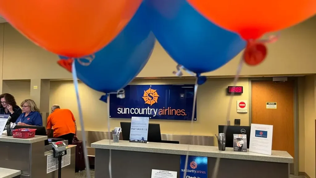 Sun Country Airlines Office